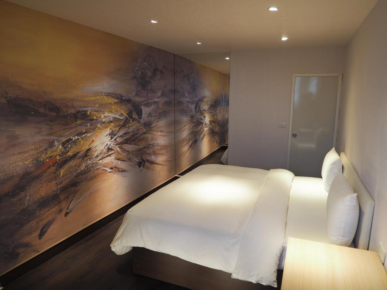 Day Chen Hotel Yilan Zewnętrze zdjęcie